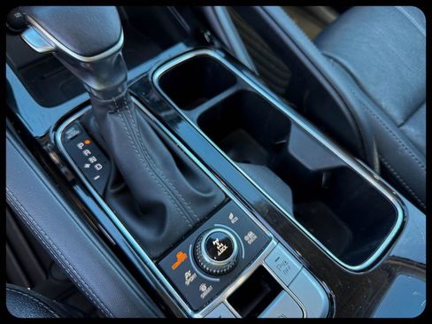 Used 2022 Kia Telluride EX w/ EX Premium Package image 28