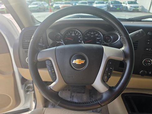 Used 2013 Chevrolet Silverado 1500 LT image 36