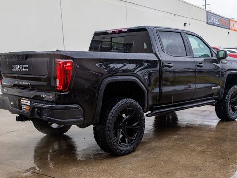 Used 2023 GMC Sierra 1500 AT4X w/ AT4X AEV Edition image 10