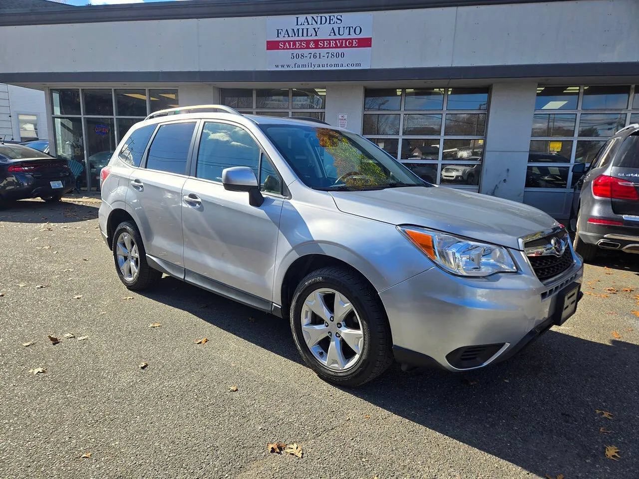 Used 2015 Subaru Forester 2.5i Premium w/ All-Weather Package AWD/4WD image 13