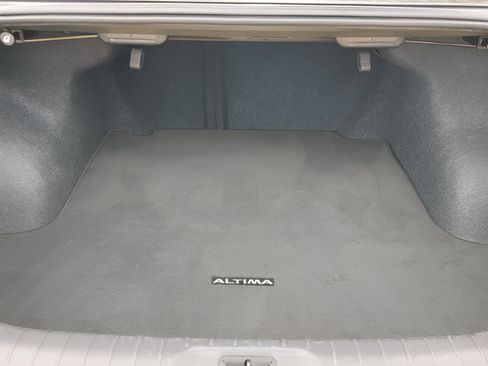 Certified 2022 Nissan Altima 2.5 SV image 11