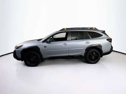 Used 2023 Subaru Outback Wilderness image 8