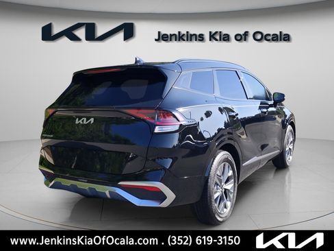 Certified 2023 Kia Sportage SX image 4