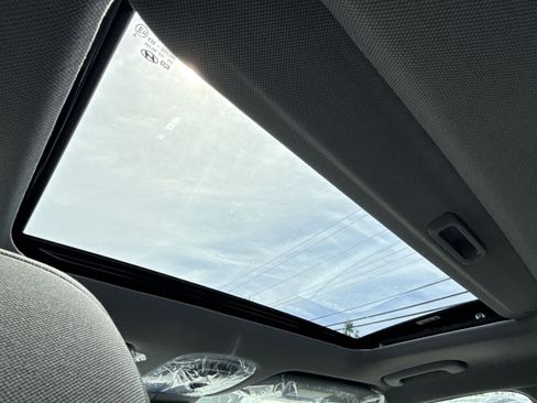 New 2026 Hyundai Elantra SEL Sport Premium FWD image 24