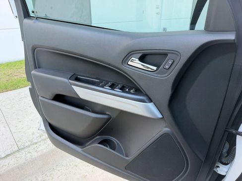 Used 2022 Chevrolet Colorado ZR2 AWD/4WD image 21