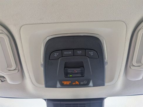 Used 2023 Toyota Corolla LE image 23
