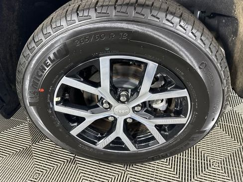 New 2026 Jeep Grand Cherokee Limited AWD/4WD image 5