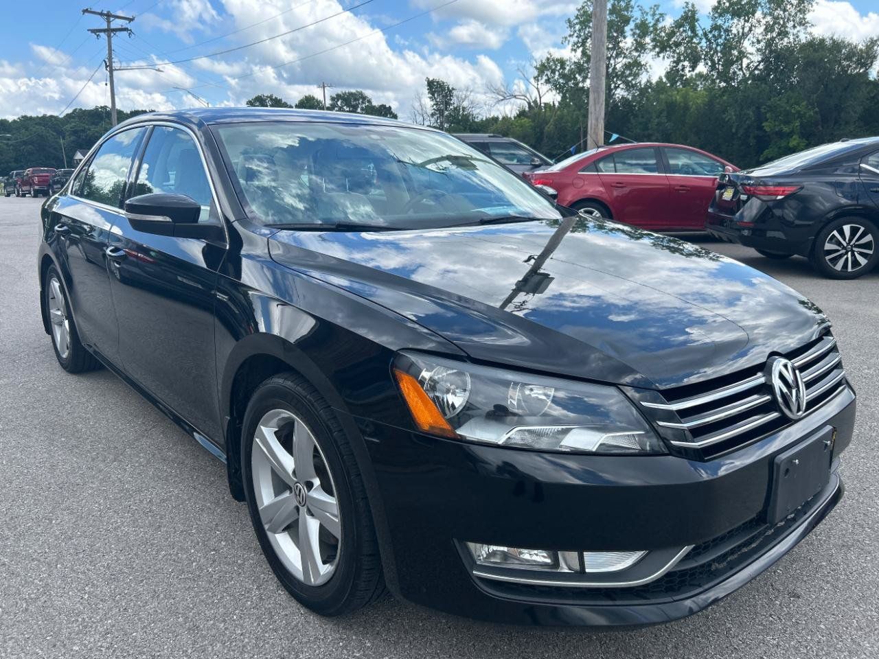 Used 2015 Volkswagen Passat 1.8T Limited Edition FWD image 3
