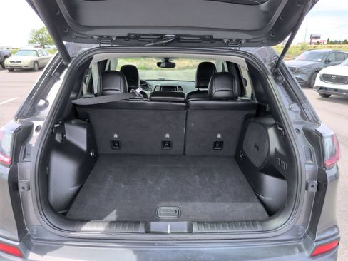 Used 2020 Jeep Cherokee Limited AWD/4WD image 11
