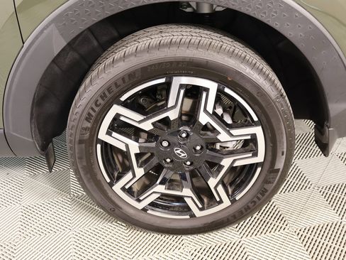 Certified 2025 Hyundai Santa Cruz Limited image 20