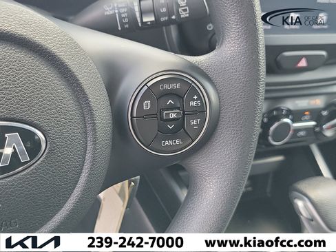 Used 2020 Kia Soul S FWD image 26