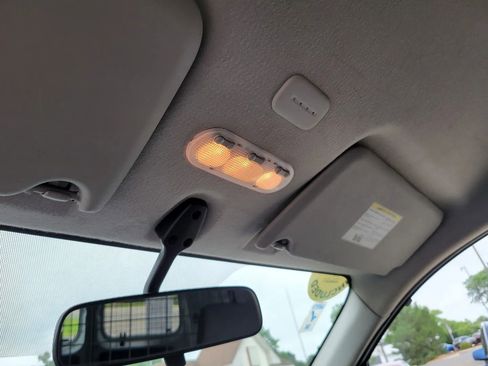 Used 2021 Nissan NV200 SV w/ Back Door Glass Package image 23