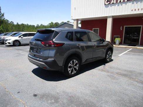Used 2023 Nissan Rogue SV FWD image 5