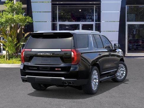 New 2026 GMC Yukon Denali w/ Sun & Power Step Package AWD/4WD image 4