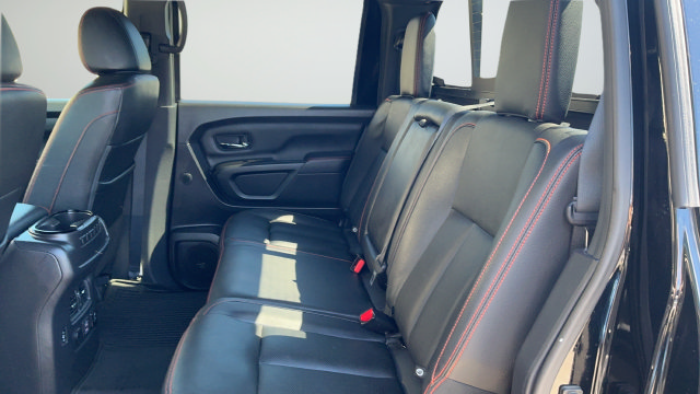 Used 2024 Nissan Titan PRO-4X w/ Pro-4x Convenience Package AWD/4WD image 21