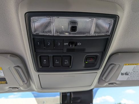 Used 2022 Toyota 4Runner TRD Sport w/ Technology Package AWD/4WD image 24