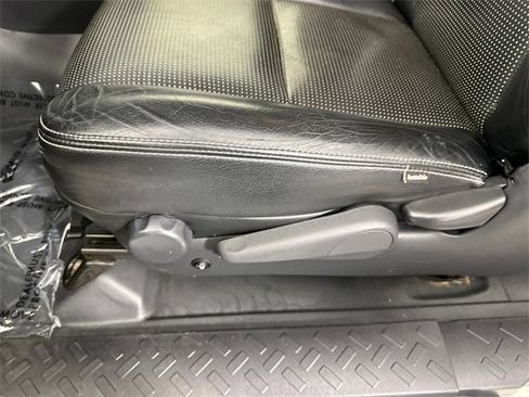 Used 2014 Toyota FJ Cruiser Base w/ Upgrade Package image 18