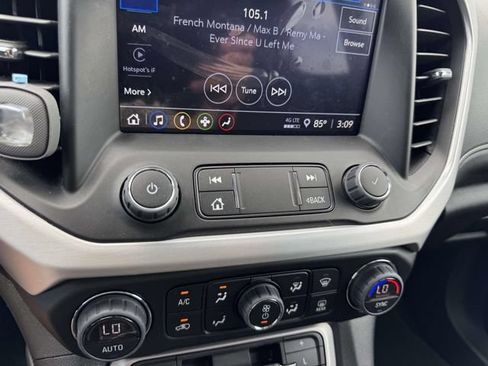 Used 2023 GMC Acadia SLE w/ Driver Convenience Package AWD/4WD image 33