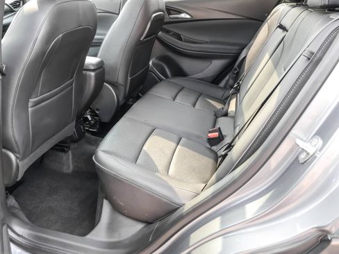 Used 2021 Buick Encore GX Essence w/ Experience Buick Package AWD/4WD image 38