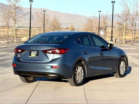 Used 2016 MAZDA MAZDA3 i Sport w/ Preferred Equipment Package image 6