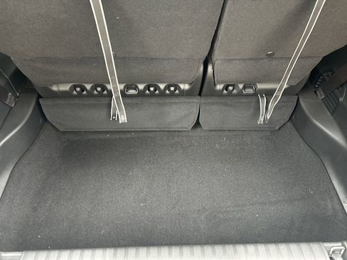 New 2026 Chrysler Pacifica Select image 36