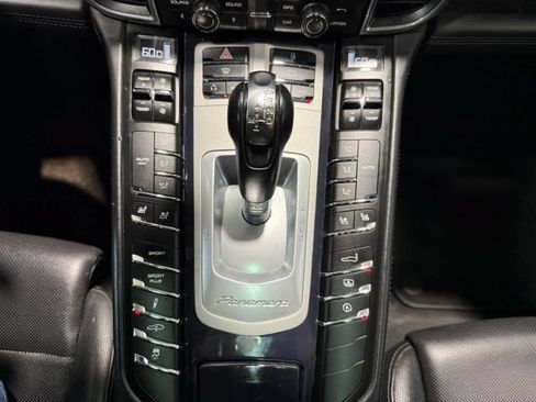 Used 2012 Porsche Panamera S RWD image 24