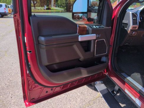 Used 2021 Ford F450 King Ranch w/ King Ranch Ultimate Package AWD/4WD image 9