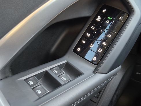 New 2025 Audi Q5 Premium Plus image 34