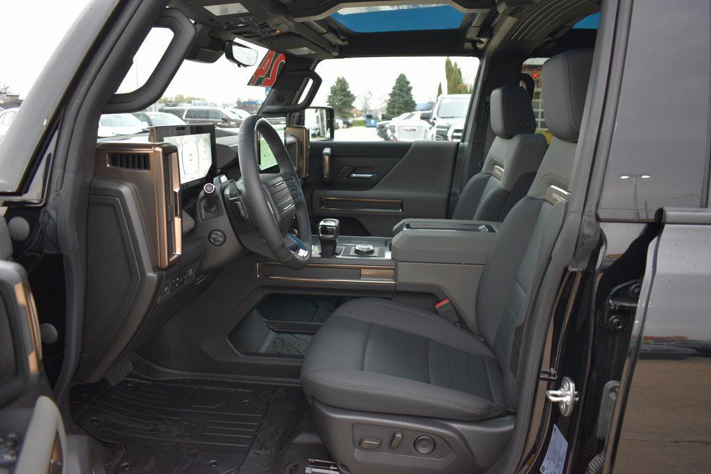 New 2024 GMC Hummer EV 2X w/ Extreme Off-Road Package AWD/4WD image 15