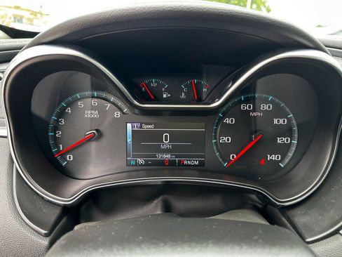 Used 2015 Chevrolet Impala LT image 13