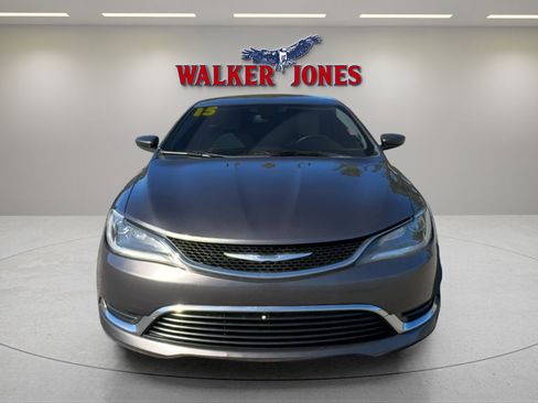 Used 2015 Chrysler 200 Limited w/ Convenience Group image 8
