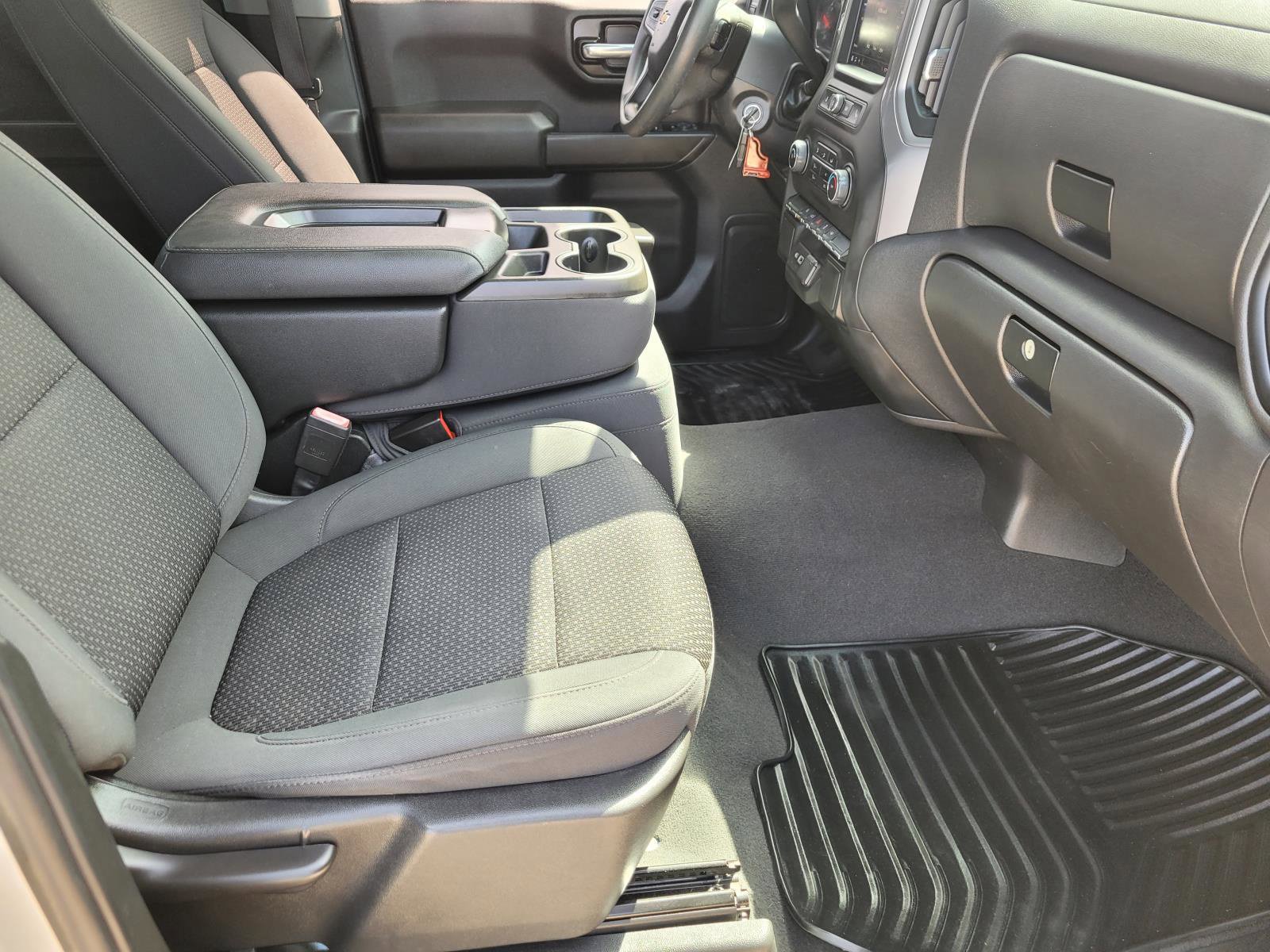 Used 2022 Chevrolet Silverado 1500 Custom w/ LPO, Dark Essentials Package RWD image 11