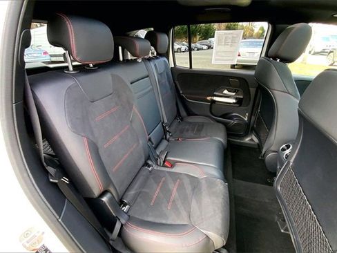 Certified 2024 Mercedes-Benz GLB 250 4MATIC image 16