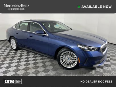 Used 2025 BMW 530i xDrive w/ Premium Package