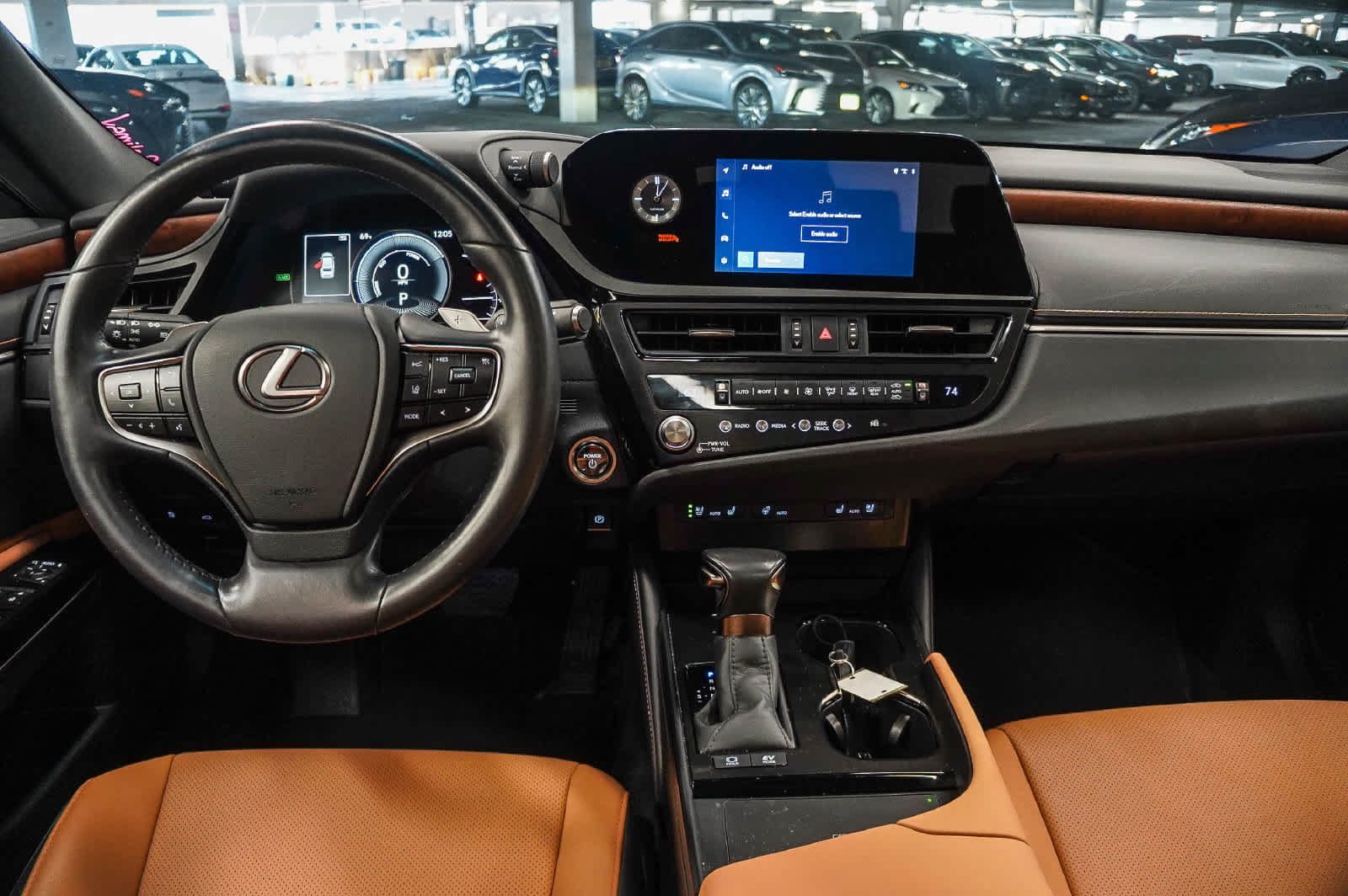 Used 2025 Lexus ES 300h w/ Premium Package FWD image 12