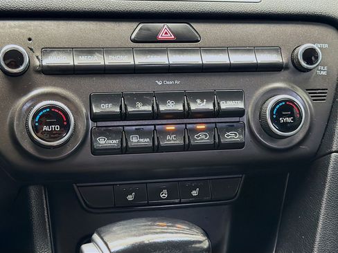 Used 2017 Kia Sportage EX w/ EX Premium Package image 10