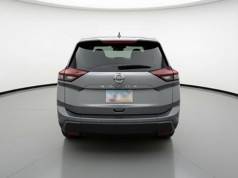 Used 2025 Nissan Rogue SV FWD image 7