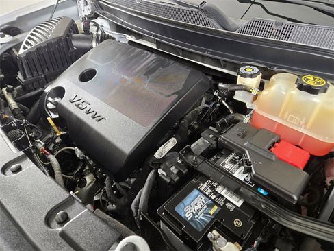 Used 2019 Chevrolet Traverse LS w/ LPO, Cargo Package image 24