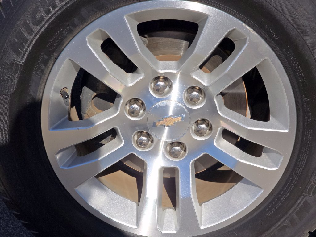Used 2017 Chevrolet Silverado 1500 LT w/ All Star Edition AWD/4WD image 9