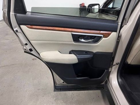 Used 2019 Honda CR-V EX image 19