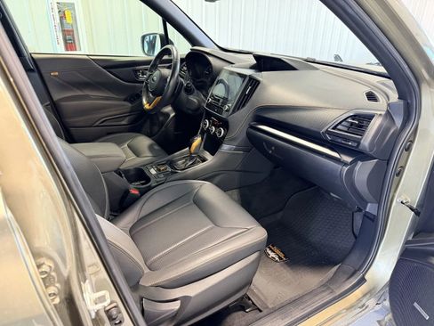 Used 2022 Subaru Forester Wilderness w/ Wilderness Package AWD/4WD image 23