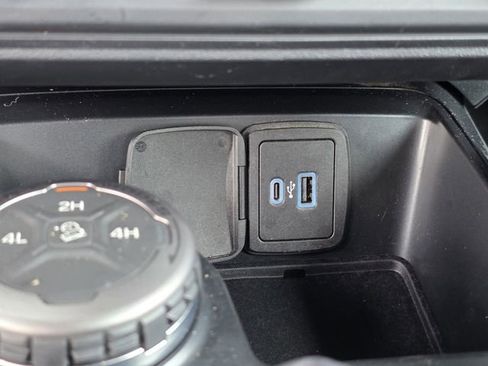 Used 2024 Ford Bronco Big Bend AWD/4WD image 17