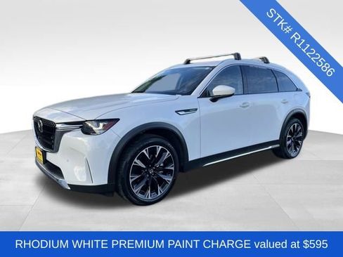 Used 2024 MAZDA CX-90 Plug-In Hybrid w/ Premium Pkg image 3