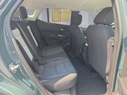 Used 2025 Chevrolet Trax LS w/ LS Convenience Package FWD image 18