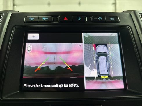 Used 2020 Ford Expedition XLT w/ Equipment Group 202A image 25