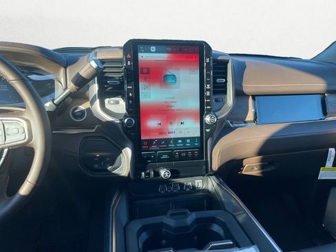 New 2026 RAM 2500 Limited image 11