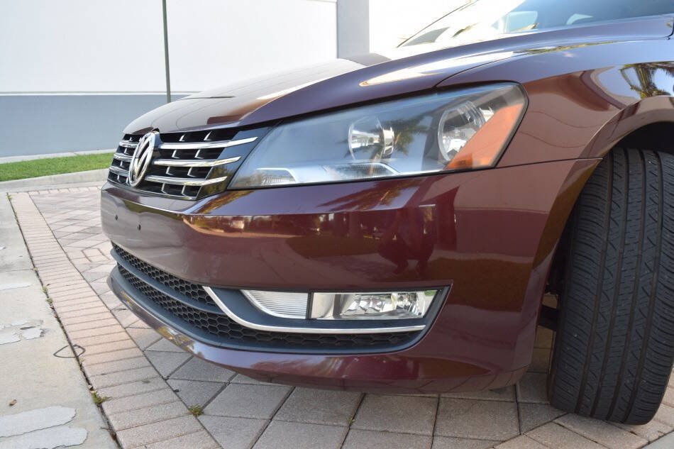 Used 2014 Volkswagen Passat TDI SE FWD image 14