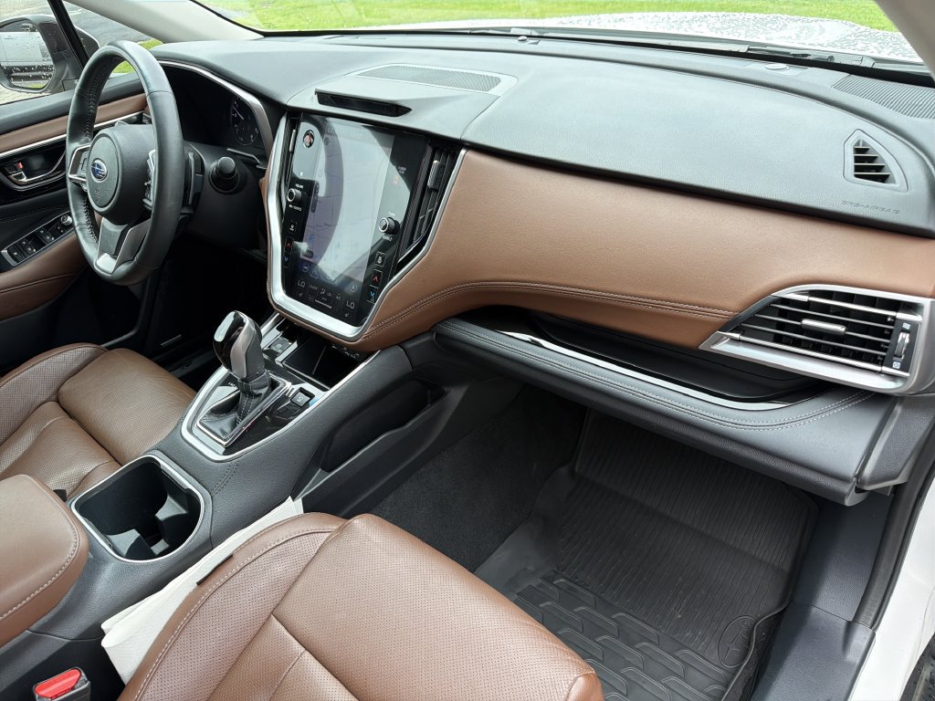 Certified 2022 Subaru Outback Touring XT AWD/4WD image 15