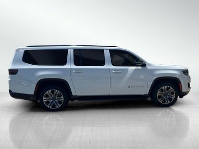 Used 2024 Jeep Wagoneer L Series II w/ Flexible Seating Group