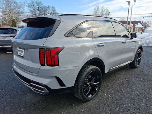 Used 2022 Kia Sorento SX image 7